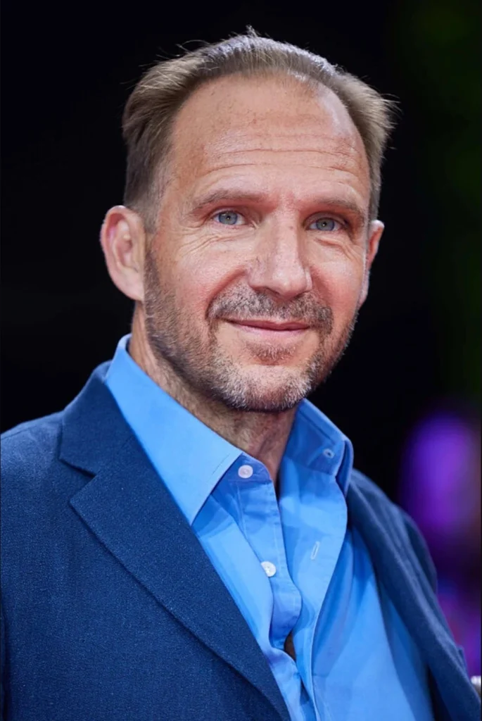 Ralph-fiennes-1-685x1024 Ralph Fiennes Campaigns for Cillian Murphy to Play Voldemort in the New Harry Potter Remake 🧙‍♂️✨